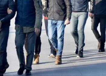 Gözaltına alınan gazeteci Ayhan adliyeye çıkartılacak