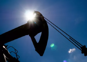 Kuveyt’ten petrol üretimi kararı: Hürmüz gerilimi arzı düşürdü