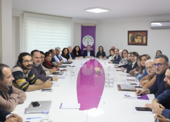 DEM Parti MYK gündemdeki konuları ele almak üzere toplandı