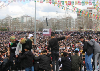 Diyarbakırlılar’dan Newroz Çağrısı: Dünyaya mesajımızı vereceğiz Diyarbakırlılar’dan Newroz Çağrısı: Dünyaya mesajımızı vereceğiz