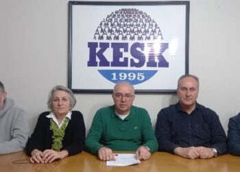 Samsun’da Memur Sen Genel Başkanı’na tepki: İktidarın aparatı Samsun’da Memur Sen Genel Başkanı’na tepki: İktidarın aparatı