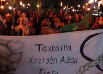 Kongra Star’dan Qamişlo’da meşaleli yürüyüş