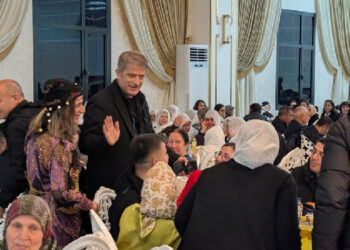 İftar yemeğinde Abdullah Öcalan’ın selamı ailelere iletildi İftar yemeğinde Abdullah Öcalan’ın selamı ailelere iletildi