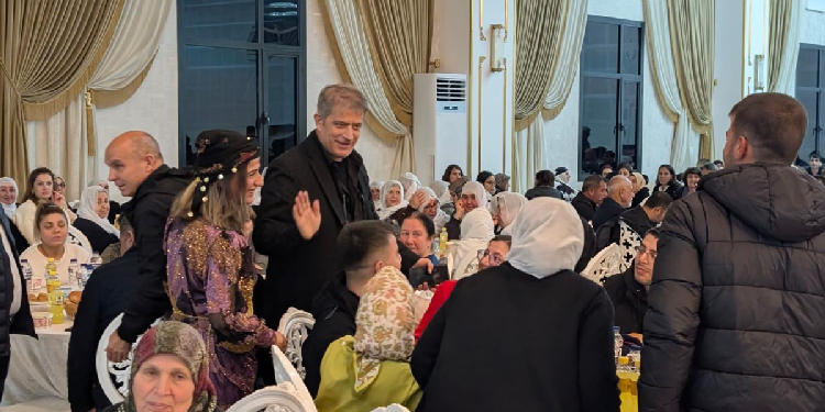 İftar yemeğinde Abdullah Öcalan’ın selamı ailelere iletildi İftar yemeğinde Abdullah Öcalan’ın selamı ailelere iletildi