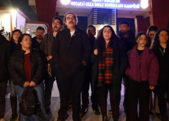 Dilovası davası tanıkları: Bizi tanımadıklarını söylüyorlar; hepsi yalan Dilovası davası tanıkları: Bizi tanımadıklarını söylüyorlar; hepsi yalan