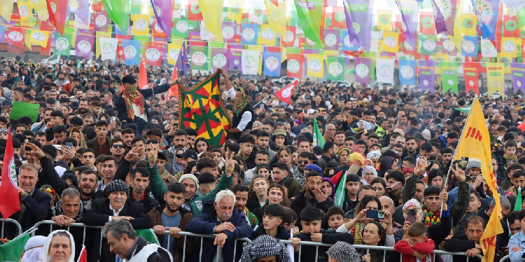 Tarsus’ta 10 yıl sonra kutlanacak Newroz’a katılım çağrısı Tarsus’ta 10 yıl sonra kutlanacak Newroz’a katılım çağrısı