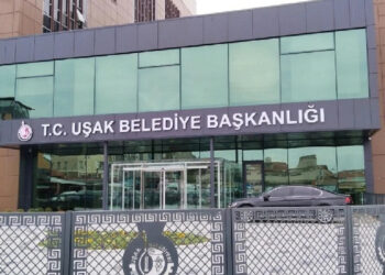 Uşak Belediyesi’ne ‘rüşvet’ soruşturması: Belediye başkanı gözaltında