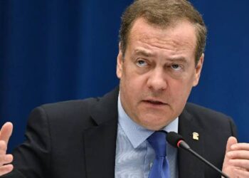 Medvedev: ABD’nin kendi iradesini başkalarına dayatma hakkı yok