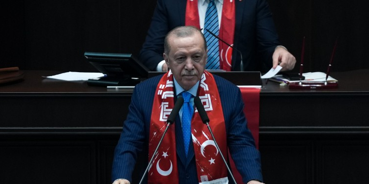 Erdoğan: Savaşın bölgesel bir çatışmaya evrilme riski var Erdoğan: Savaşın bölgesel bir çatışmaya evrilme riski var