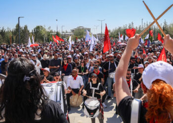 Kıbrıs’ta grev ve eylemler askıya alındı