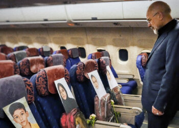 Uçakta ‘yol arkadaşları’: Katledilen çocuklar unutulmadı