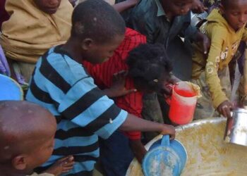 ABD ve İsrail’in İran’a saldırarak başlayan savaş Afrika’da yardım krizini derinleştiriyor