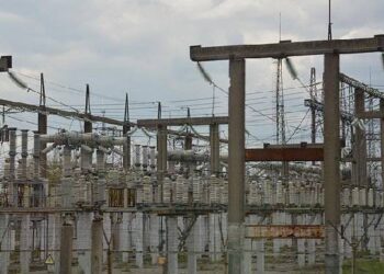 İran Spor Bakanı Yardımcısı’ndan ‘canlı kalkan’ çağrısı