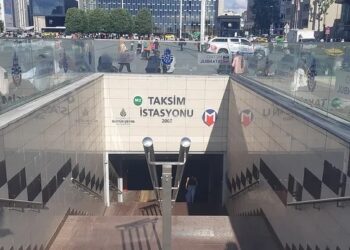 Taksim Metro İstasyonu kapatıldı