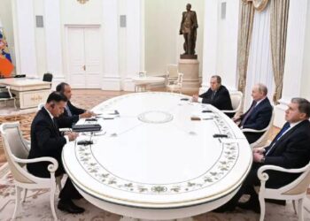 Putin: Rusya, Ortadoğu’da barışın yeniden tesis edilmesi için gereken her şeyi yapmaya hazır