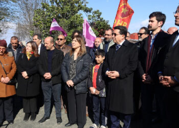 Esenyurt’ta parka emniyet binası planına tepki: Diktirmeyeceğiz Esenyurt’ta parka emniyet binası planına tepki: Diktirmeyeceğiz