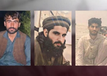 İran rejimi 3 Beluc genci katletti