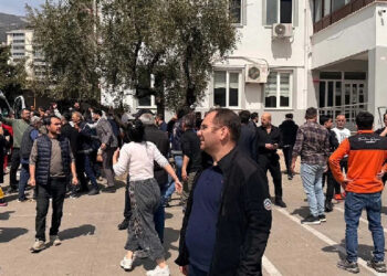 Maraş’ta ortaokulda silahlı saldırı: 9 kişi yaşamını yitirdi