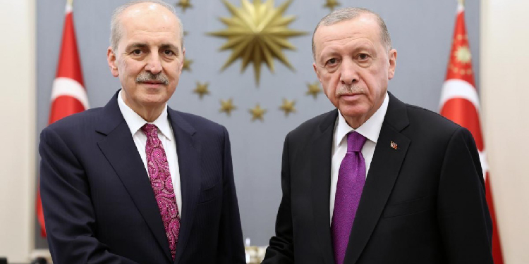 Erdoğan ve Kurtulmuş görüşmesi sona erdi Erdoğan ve Kurtulmuş görüşmesi sona erdi
