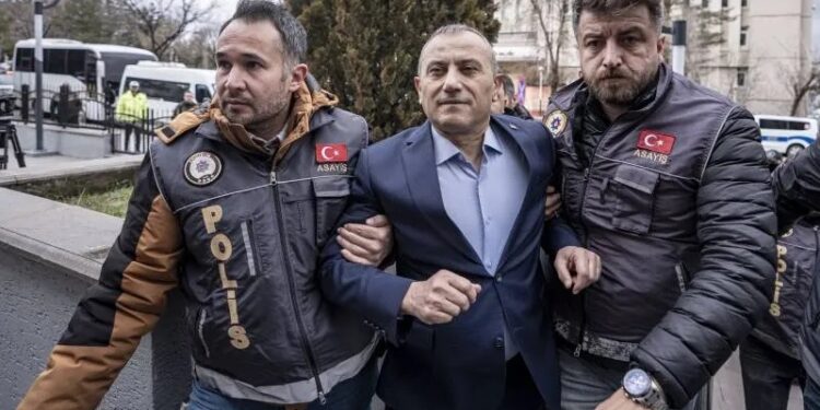 Gülistan Doku soruşturması: Tuncay Sonel adliyede