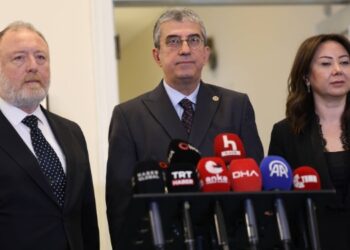 DEM Parti ve CHP görüşmesi bitti: Yasal çalışmalara dair müzakere edelim
