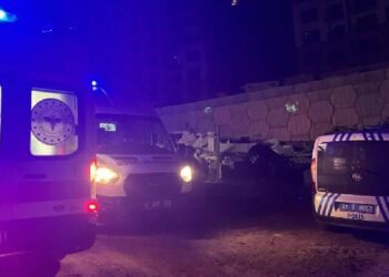 Cezaevinden izinli çıktı, iki kadını bıçaklayarak yaraladı Cezaevinden izinli çıktı, iki kadını bıçaklayarak yaraladı