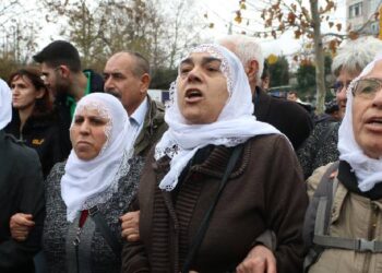 Adalet Nöbeti’ne katılan annelere ceza