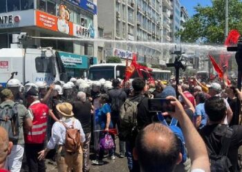 Diyarbakır’da “mutlak butlan” tepkisi: Demokrasiye vurulan bir darbedir