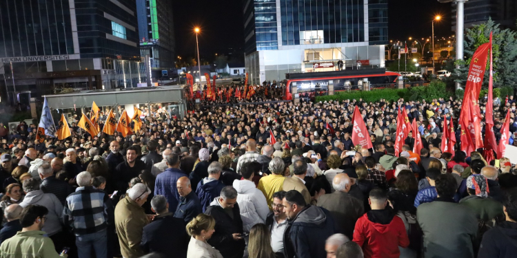 CHP’ye yönelik “mutlak butlan” kararına tepki: Darbedir