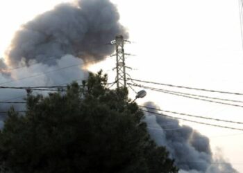 İsrail, kurtarma çalışmaları süren alana saldırdı: 3 kişi yaşamını yitirdi