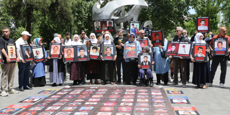Kayıp yakınları 4 kentte seslendi: Adalet için buradayız