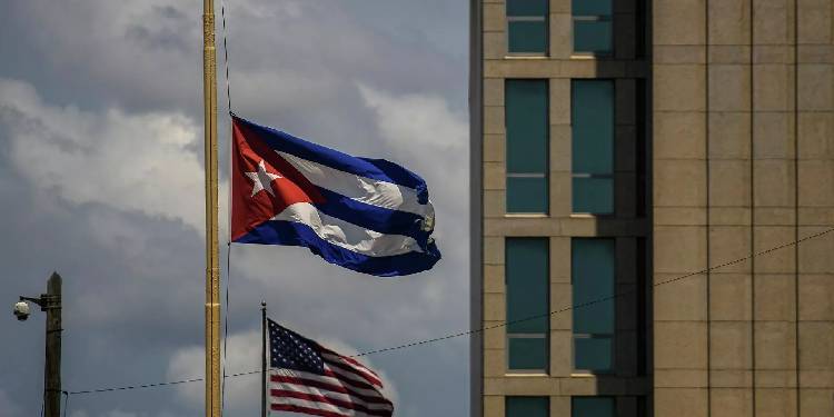 ABD-Küba gerilimi büyüyor: Havana’dan ‘insani felaket’ uyarısı ABD-Küba gerilimi büyüyor: Havana’dan ‘insani felaket’ uyarısı