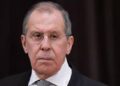 Lavrov: Batı, Rus petrolü almak isteyen ülkelere baskı uyguluyor