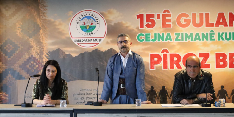 15 Mayıs paneli: Belediyeler dil çalışmalarını büyütmeli 15 Mayıs paneli: Belediyeler dil çalışmalarını büyütmeli