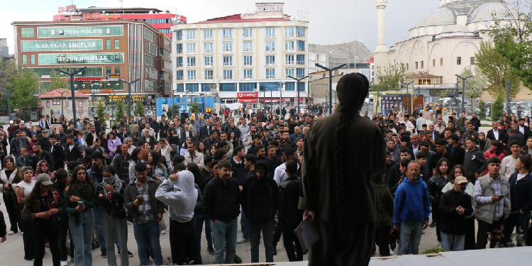 Wan’da gençlik konseri Wan’da gençlik konseri
