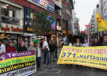 KHK eylemi 371’inci haftasında: Mücadele sürecek KHK eylemi 371’inci haftasında: Mücadele sürecek