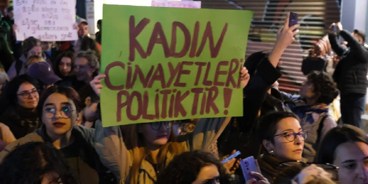 İskenderun’da bir kadın katledildi İskenderun’da bir kadın katledildi