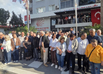 CHP’ye destek eylemlerinde mücadele çağrısı CHP’ye destek eylemlerinde mücadele çağrısı
