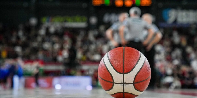 Basketbol Süper Lig heyecanı Beşiktaş ve Galatasaray karşılaşması ile devam edecek Basketbol Süper Lig heyecanı Beşiktaş ve Galatasaray karşılaşması ile devam edecek