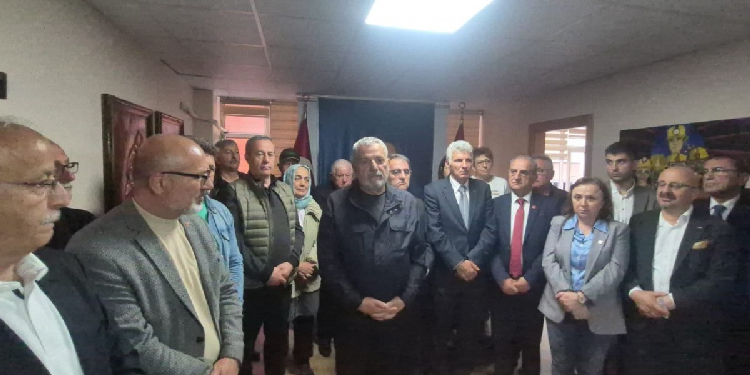 CHP’li Ocaklı: Kılıçdaroğlu’nun toplantısına katılmayacağım CHP’li Ocaklı: Kılıçdaroğlu’nun toplantısına katılmayacağım