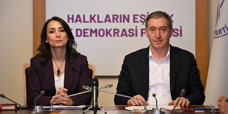 DEM Parti Eş Genel Başkanları’ndan Gezi mesajı DEM Parti Eş Genel Başkanları’ndan Gezi mesajı