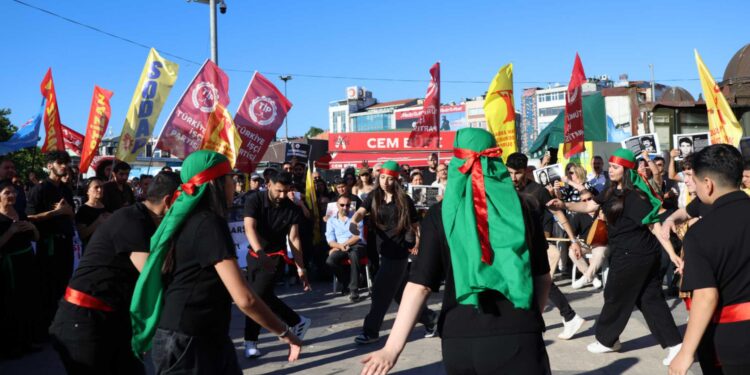 Madımak anması: Yüzleşme ve adalet istiyoruz Madımak anması: Yüzleşme ve adalet istiyoruz