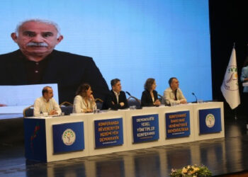 Abdullah Öcalan’dan mesaj: Halkın bütün kararlara dahil edilmesi esas alınmalıdır Abdullah Öcalan’dan mesaj: Halkın bütün kararlara dahil edilmesi esas alınmalıdır