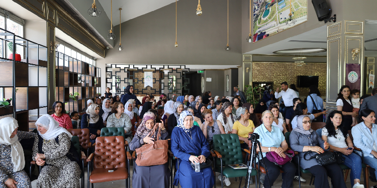 Kadınlar: Barışta ısrarcıyız, Abdullah Öcalan özgür olmalı Kadınlar: Barışta ısrarcıyız, Abdullah Öcalan özgür olmalı