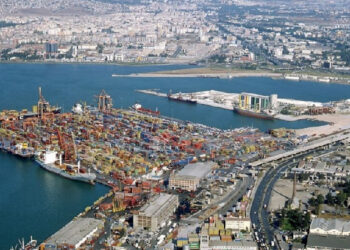 Özelleştirme sonrası Alsancak Limanı’nda işçilere sürgün