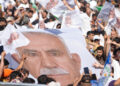 Bağcılar Meydanı’nda Abdullah Öcalan posterleri dalgalanıyor