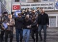 Biri polis iki kişinin öldüğü baskında aileyi tutuklayıp, işkenceye göz kapattılar
