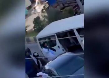 Taliban kıyafet yasakları üzerinden gözaltı dalgası başlattı Taliban kıyafet yasakları üzerinden gözaltı dalgası başlattı