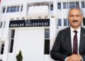 CHP’li Adalar Belediyesine yönelik soruşturma kapsamında Belediye Başkanı Ali Ercan Akpolat ile birlikte 35 kişi tutuklandı.