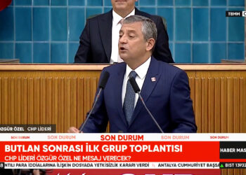 Mutlak butlan kararı sonrası ilk grup toplantısı
